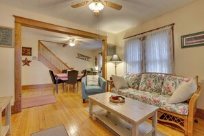 House (2 Bedrooms) | Front of property