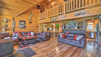 House (6 Bedrooms) | Interior