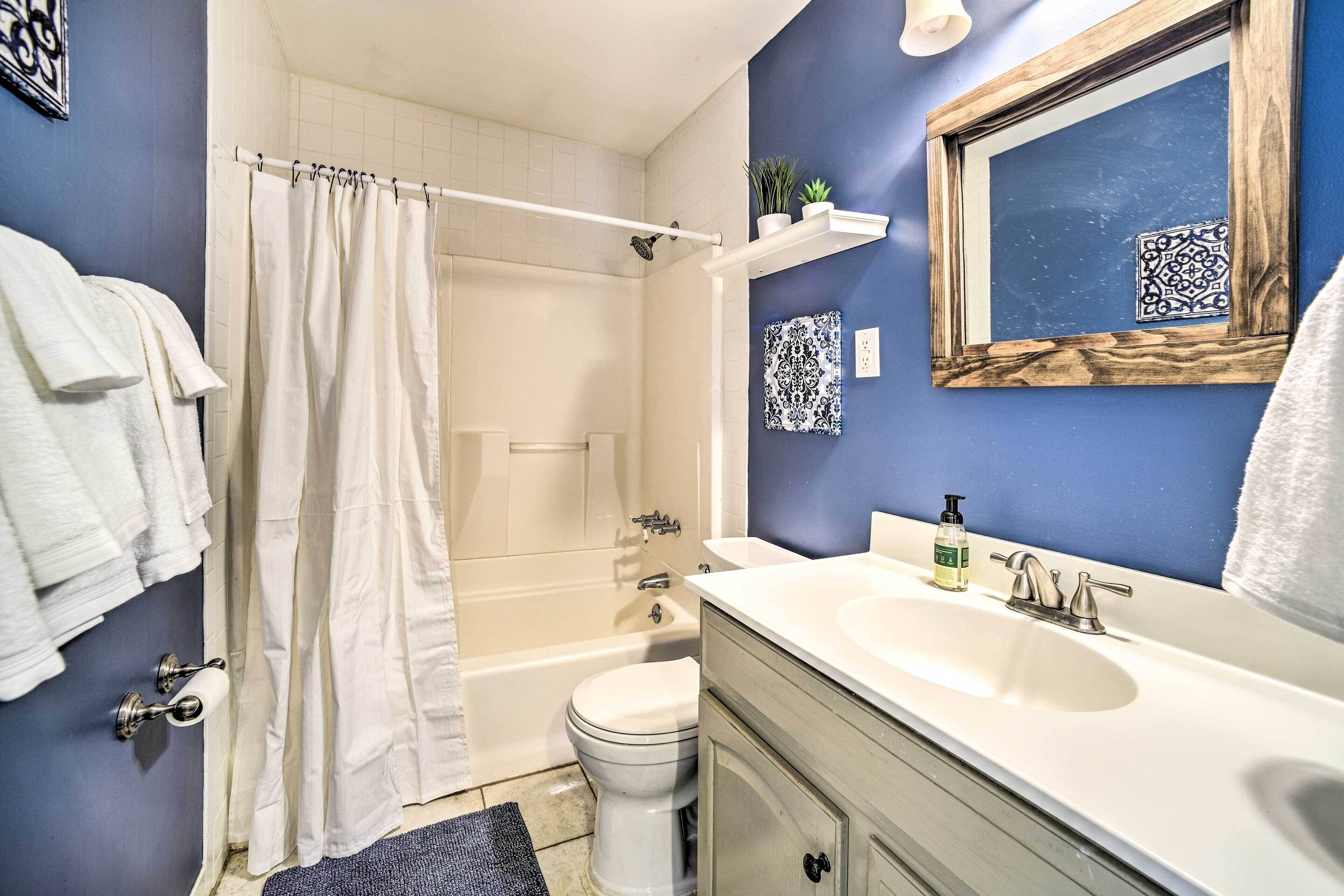 Updated Home in the Heart of Saratoga Springs