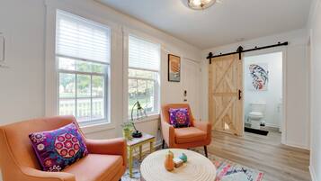 House (1 Bedroom) | Interior