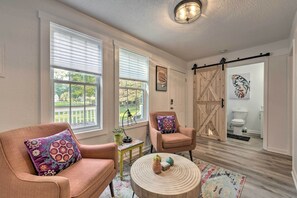 House (1 Bedroom) | Interior