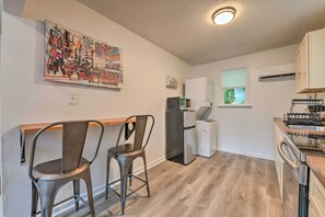 House (1 Bedroom) | Interior