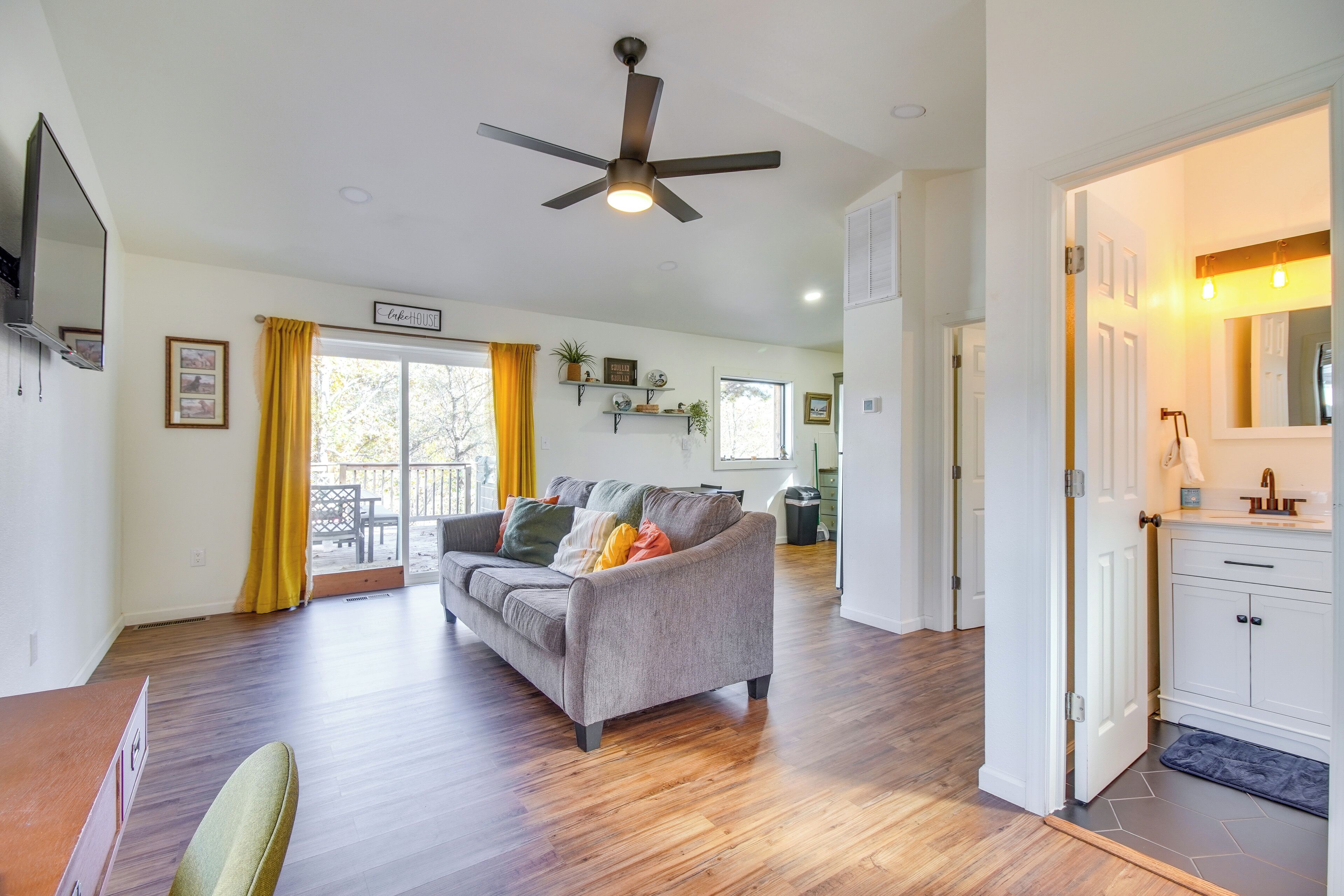 House (1 Bedroom) | Interior