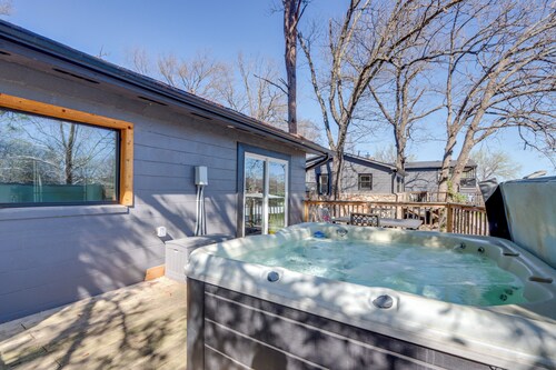 Deck & Boat Dock: Lakefront Cabin in Eucha!