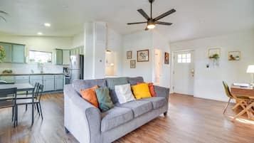 House (1 Bedroom) | Front of property