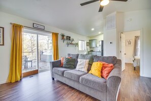 House (1 Bedroom) | Interior