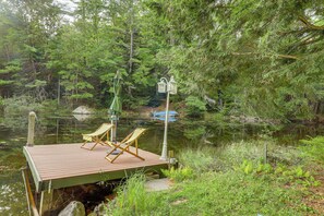 Apartment (2 Bedrooms) | Interior - Rustic Waterfront Cottage w/ Fire Pit & Kayaks (Weare)