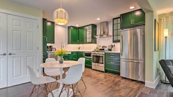 Cottage (2 Bedrooms) | Interior