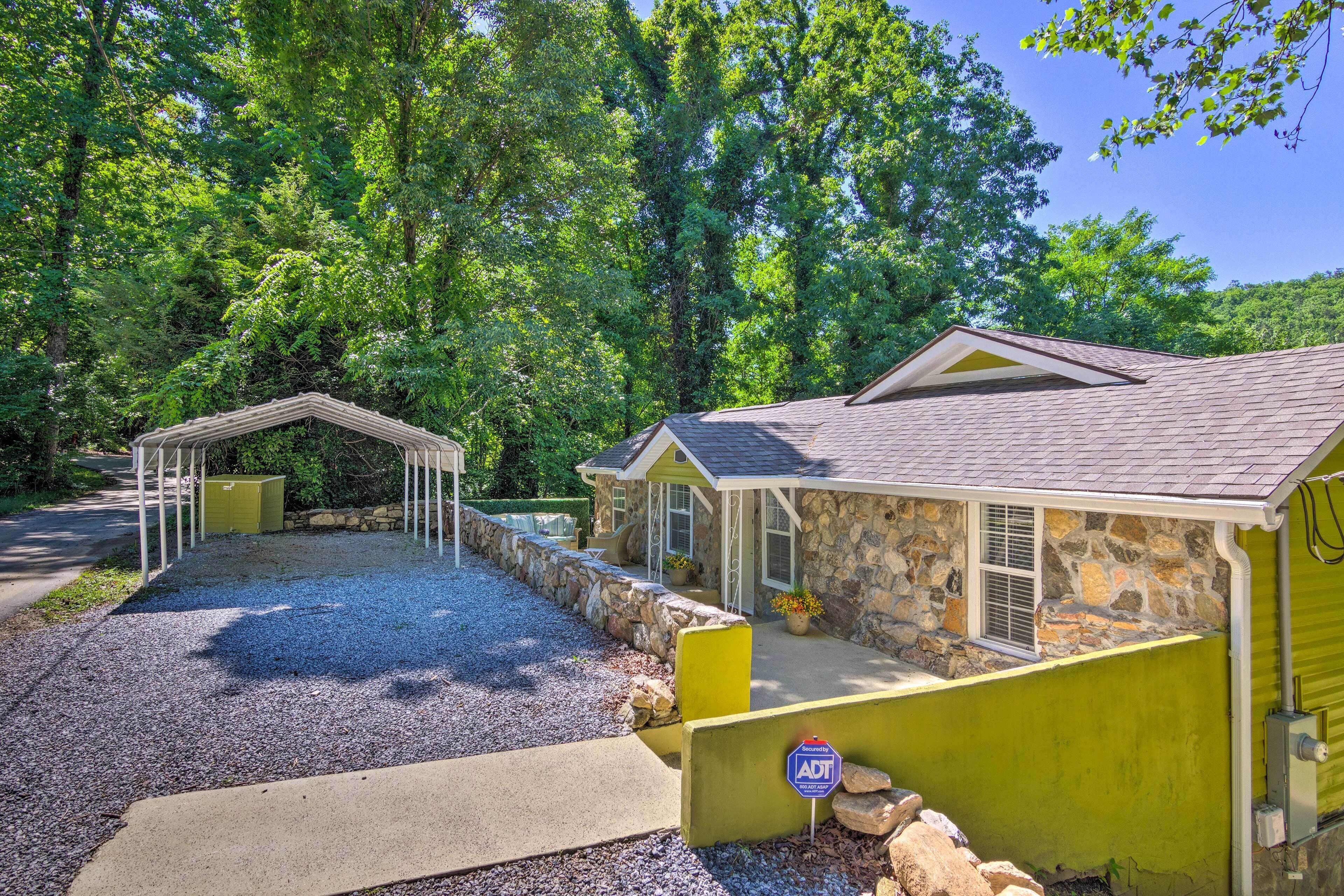 Cottage (2 Bedrooms) | Interior