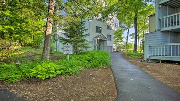 Apartment (0 Bedroom) | Interior