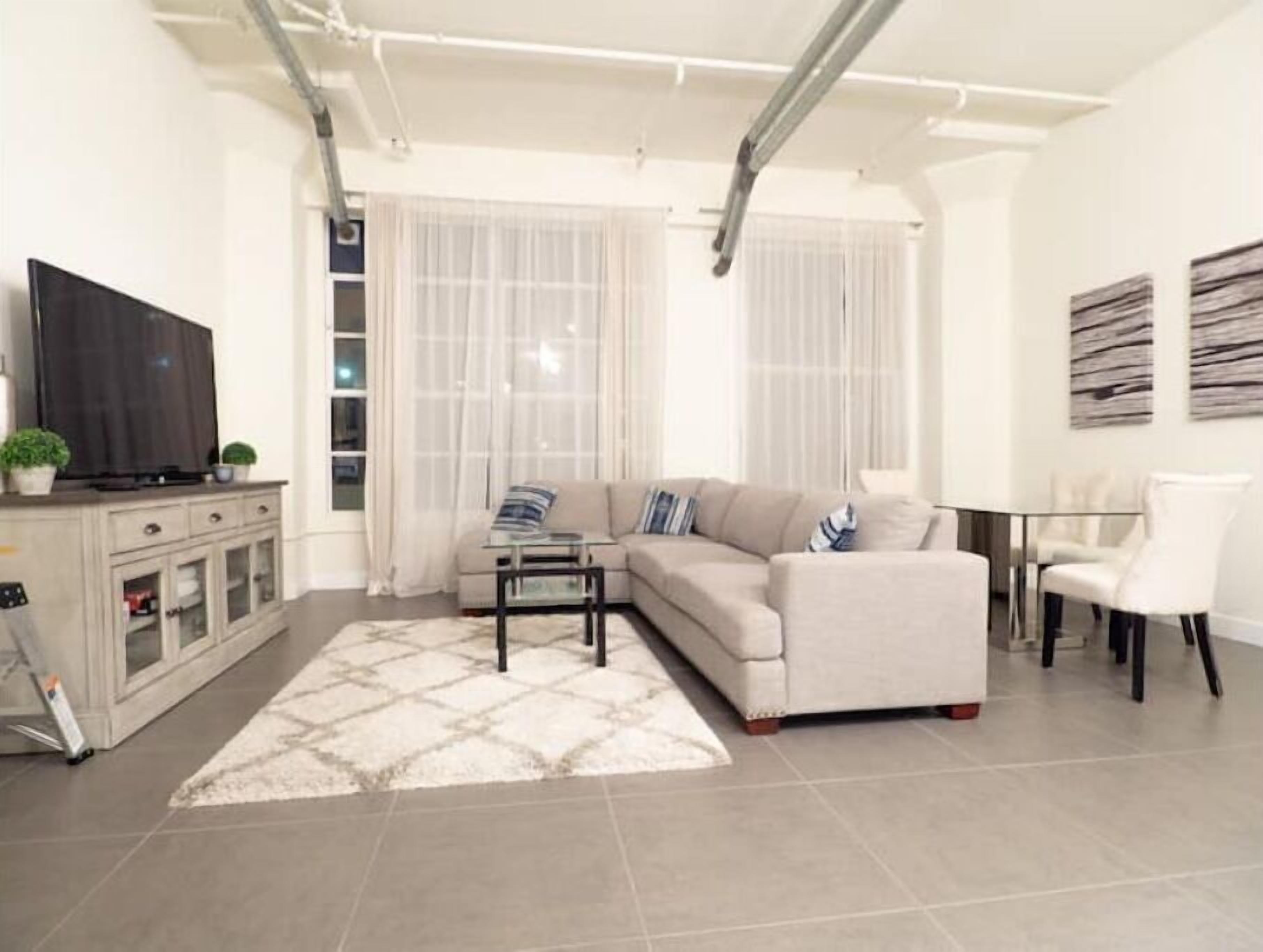 Modern 1-bedroom loft - Downtown Los Angeles