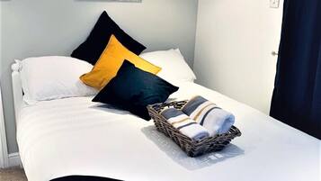 1 bedroom, soundproofing