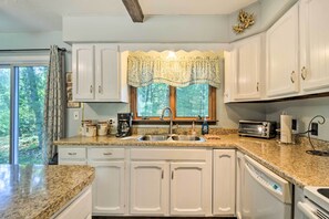 Nhà (3 Bedrooms) | Nội thất