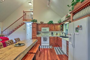 House (3 Bedrooms) | Interior - Tranquil Hendersonville Cabin w/ Mountain Views! (Gerton)