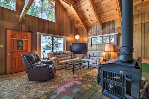 House (2 Bedrooms) | Interior