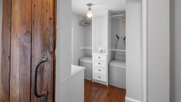 Căn hộ (3 Bedrooms) | Nội thất