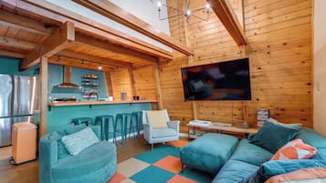 House (3 Bedrooms) | Front of property