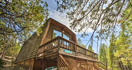 Charming Pinecrest Cabin w/ Private Deck