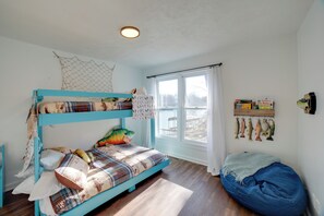 House (3 Bedrooms) | Interior - Charming Riverfront Retreat in Monticello! (Monticello)