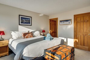 Apartment (3 Bedrooms) | Interior - Bartlett Condo w/ Mountain Views Near Ski Resorts! (Intervale)