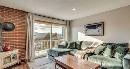 Bartlett Condo w/ Mountain Views Near Ski Resorts!