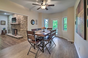 Interior - Near Sugar Mtn Resort: Banner Elk Haven w/ Views! (Banner Elk)