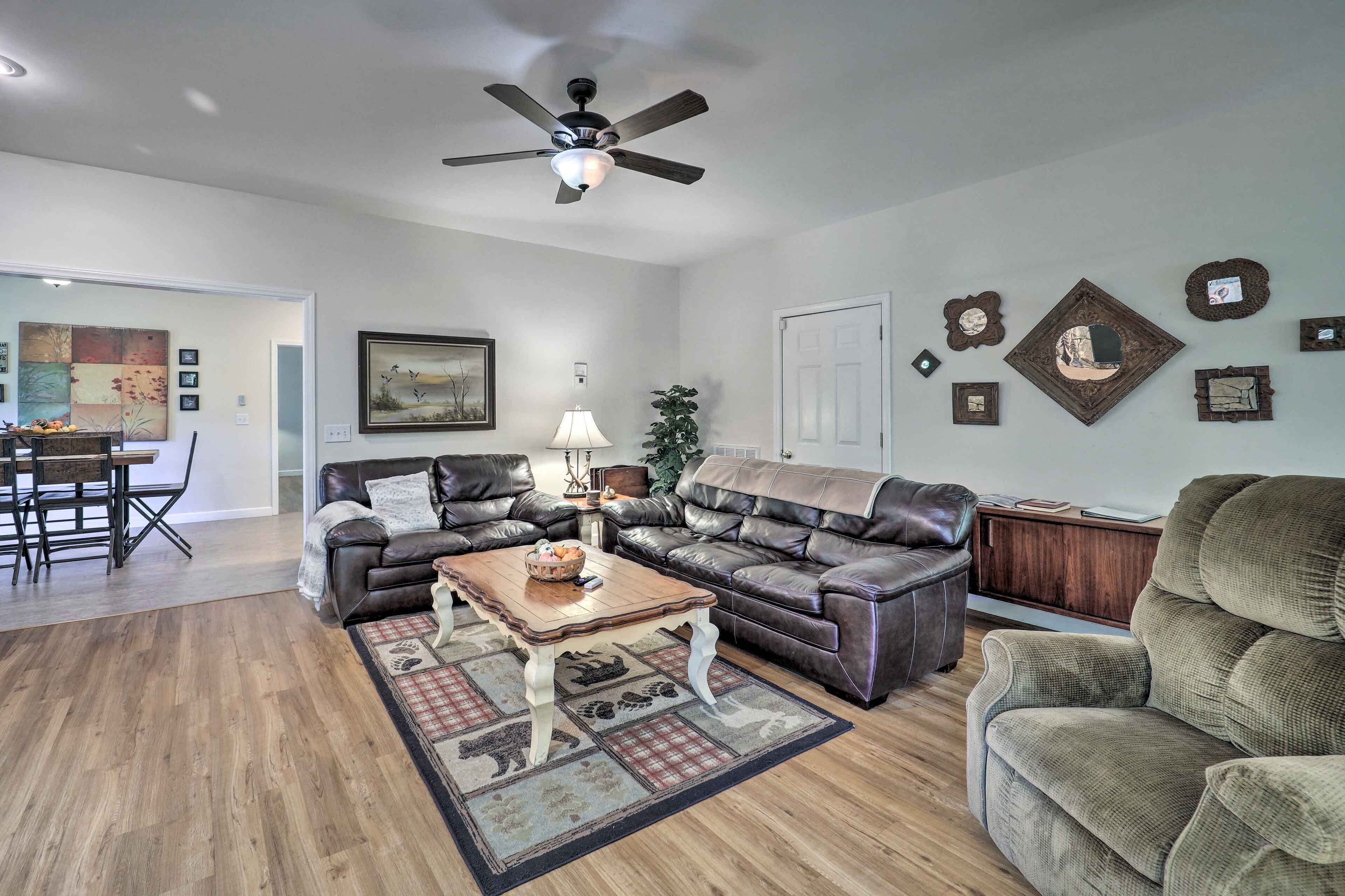 Banner Elk Retreat w/ Deck & Mountain Views!