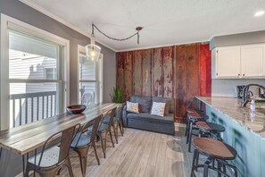 Apartment (2 Bedrooms) | Interior - Resort Amenities: Beech Mtn Condo Near Skiing! (Banner Elk)