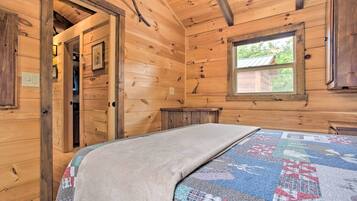 House (1 Bedroom) | Interior