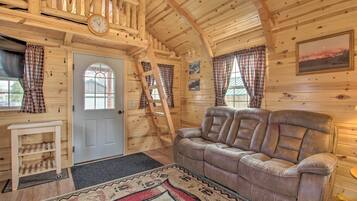 House (1 Bedroom) | Interior