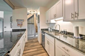 Apartment (3 Bedrooms) | Interior