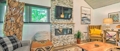Apartment (3 Bedrooms) | Front of property