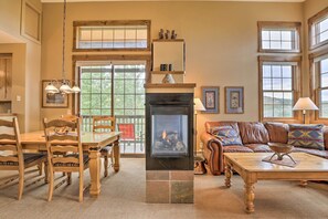 TV, fireplace - 2-story Condo w/ Mtn View, Steps to Ski Lift! (Granby)