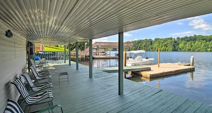 Lakewood Lodge Escape w/ Fire Pit