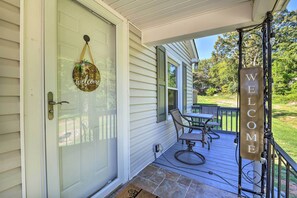 Interior - Belmont Retreat ~ 14 Mi to Dtwn Charlotte! (Belmont)