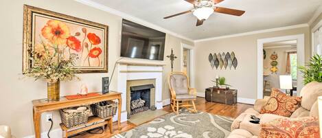 House (3 Bedrooms) | Front of property