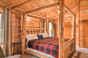 House (3 Bedrooms) | Interior - Cosby Cabin w/ Hot Tub ~ 18 Mi to Gatlinburg! (Cosby)