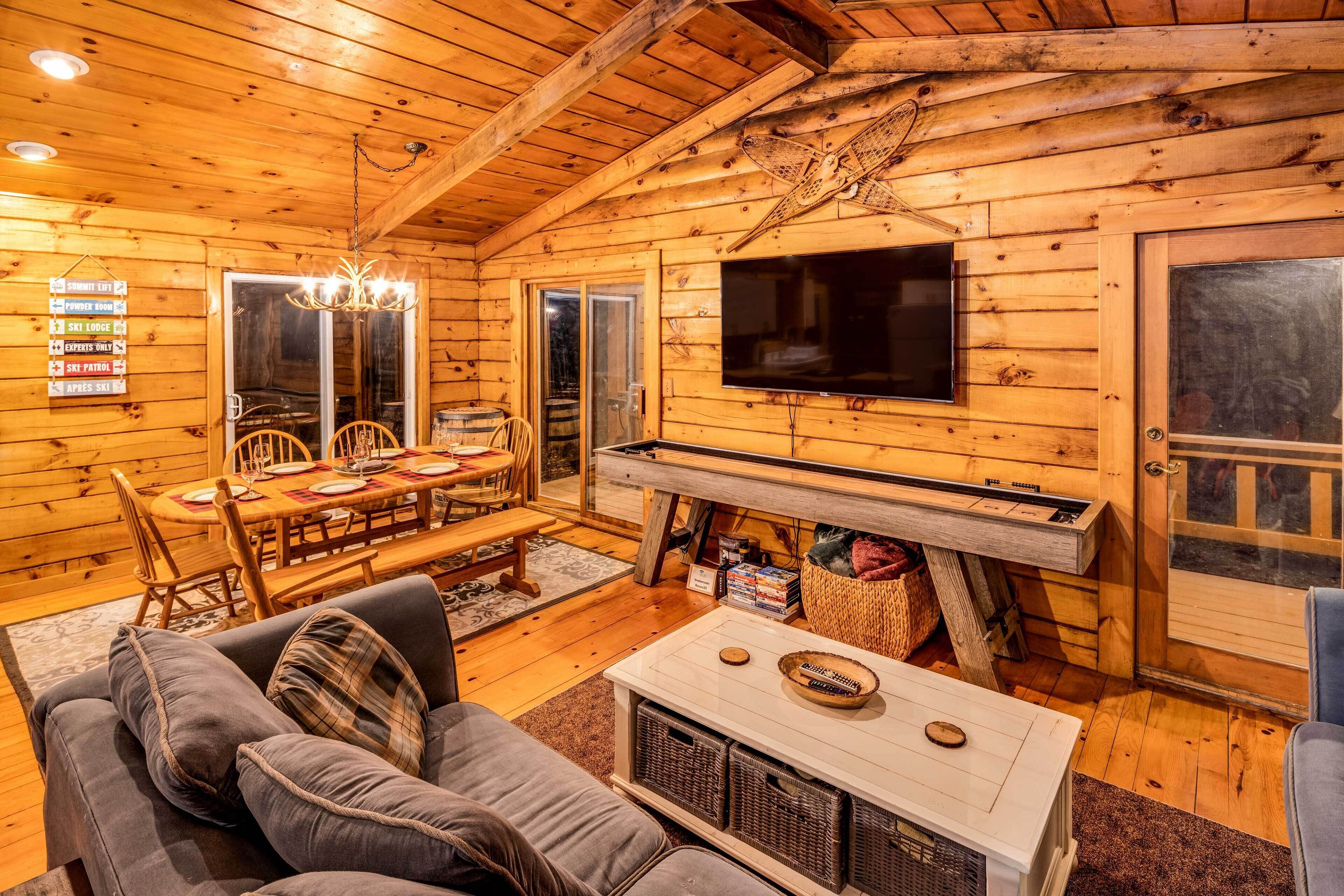 Cabin Between Mt Snow and Stratton Mountain