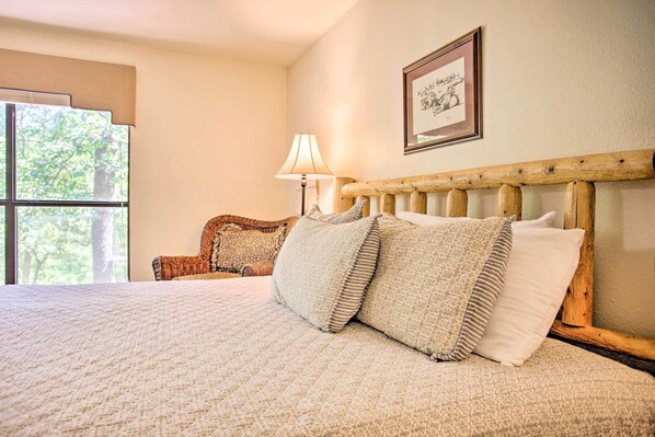 Apartment (0 Bedroom) | Interior