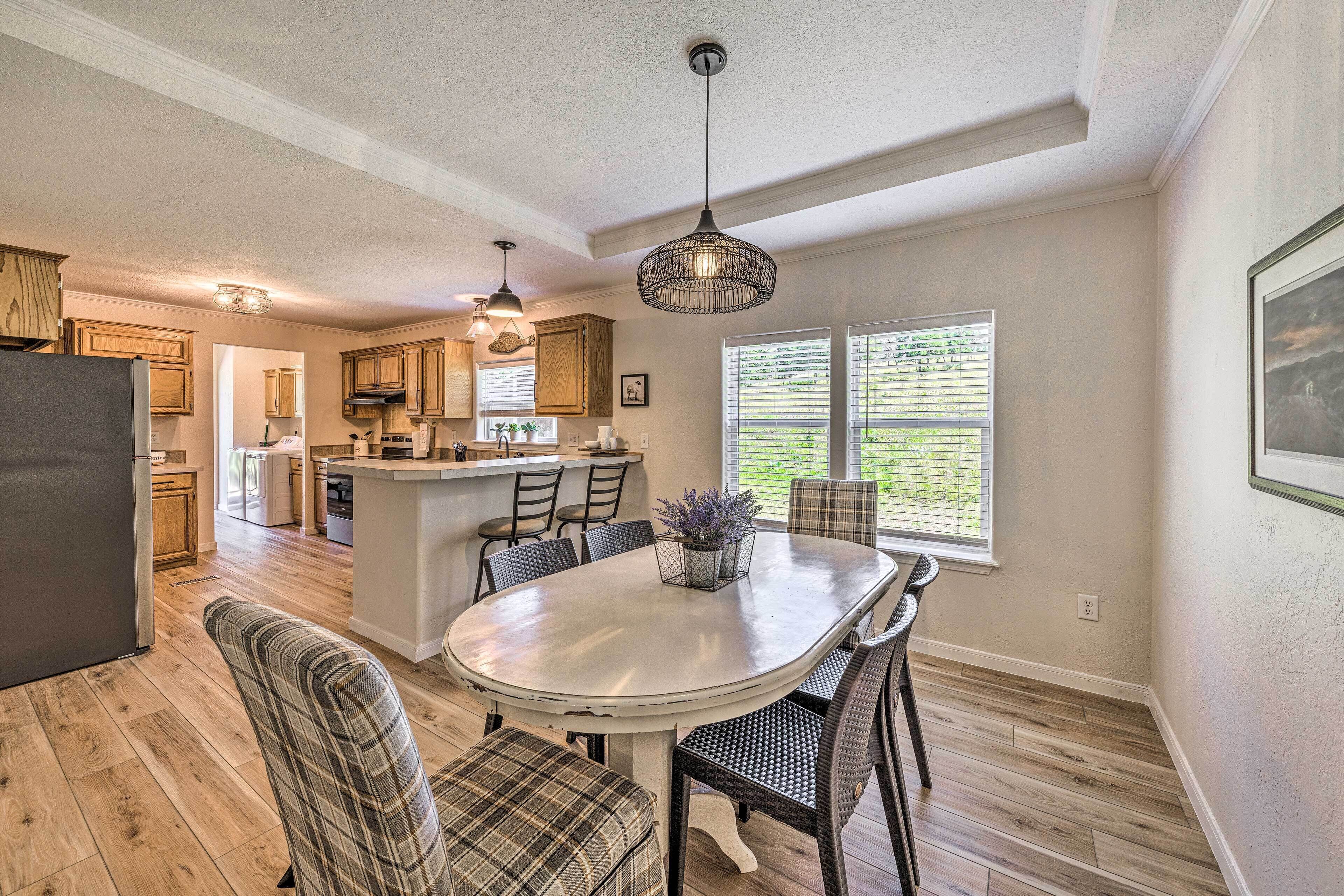 المنشأة من الداخل