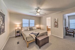 Interior - Peaceful Alto Home w/ Deck ~ 12 Mi to Ski Apache! (Alto)