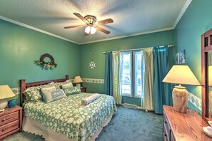 House (6 Bedrooms) | Interior - Beautiful Lakefront Retreat w/ Dock & Grill! (Littleton)