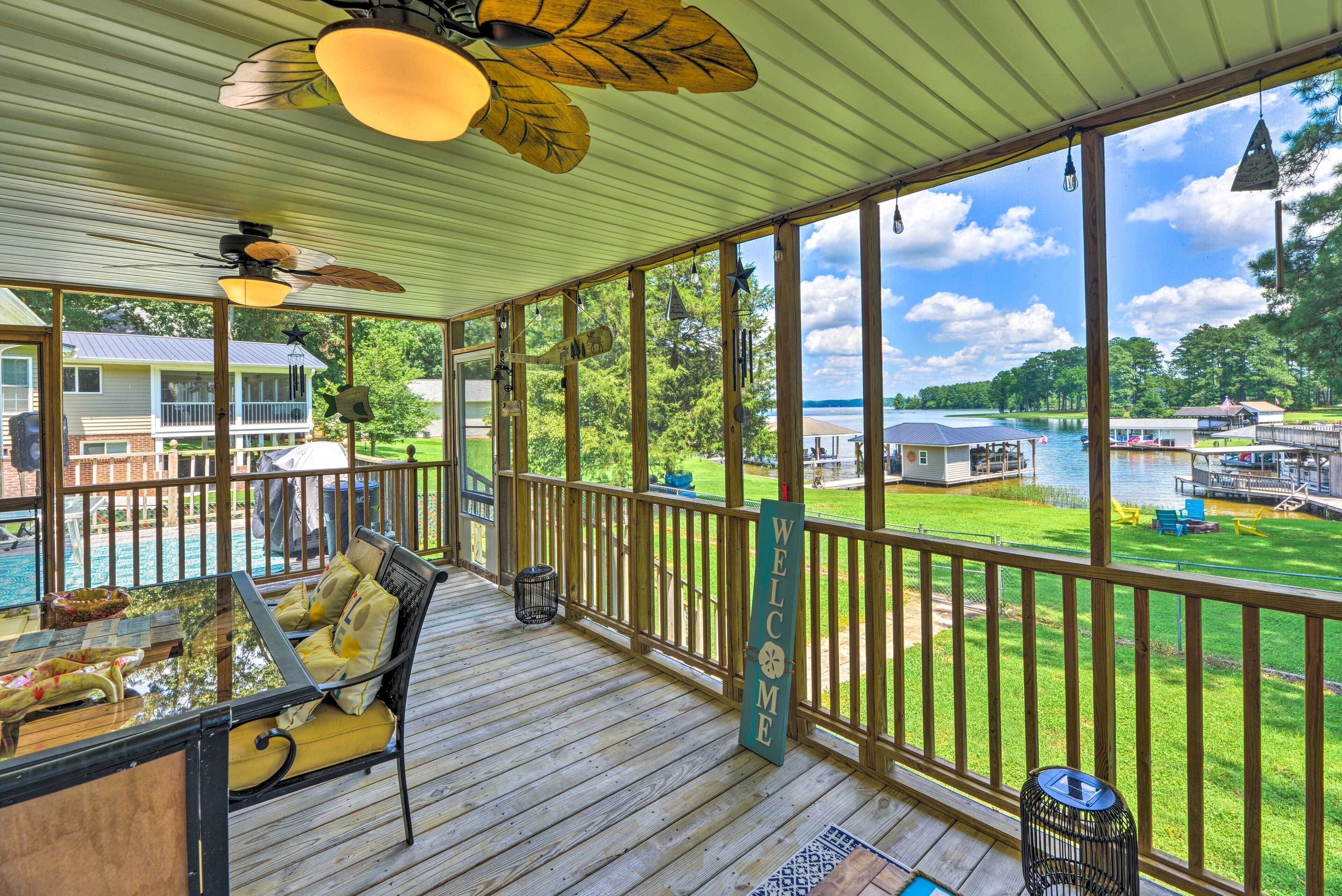 Beautiful Lakefront Retreat w/ Dock & Grill!