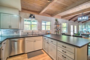 Cottage (3 Bedrooms) | Interior - Cape Royale Cottage w/ Fire Pit & Water Views (Coldspring)