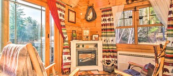 Chic Brandon Cabin w/ Pool, Hot Tub + Sauna!