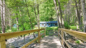 Unclassified image, 4 of 27, button - Hiking Trails On-site: Cozy Falls Brook Cabin (Brattleboro)