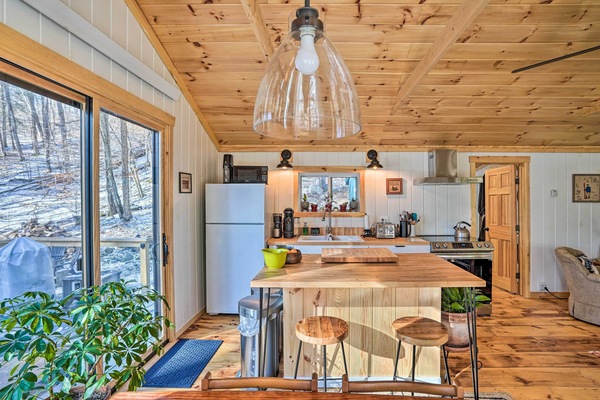 House (2 Bedrooms) | Interior