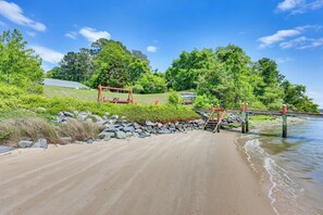 House (4 Bedrooms) | Interior - Gloucester Retreat w/ Backyard Oasis & Pier! (Gloucester)