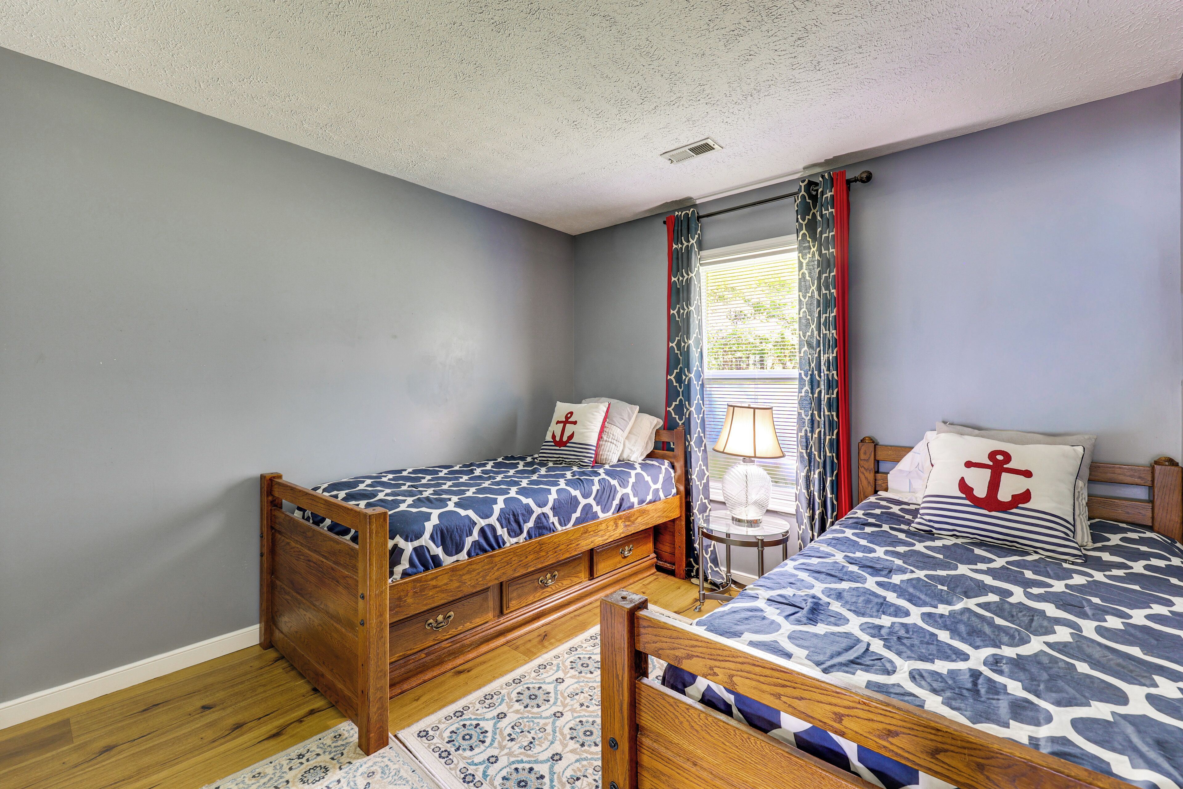 House (4 Bedrooms) | Interior