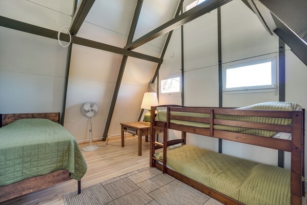 House (4 Bedrooms) | Interior